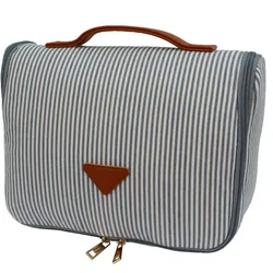 Kulturtasche blau / weiß