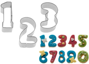 WESTMARK 0-9 Zahlen-Ausstechformen, 2,5 cm, Aus rostfreiem Edelstahl, 1 Set = 10 Stück