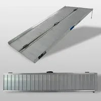 Trutzholm Rollstuhlrampe klappbar 184 cm Traglast 272 kg grau geriffelt Auffahrrampe