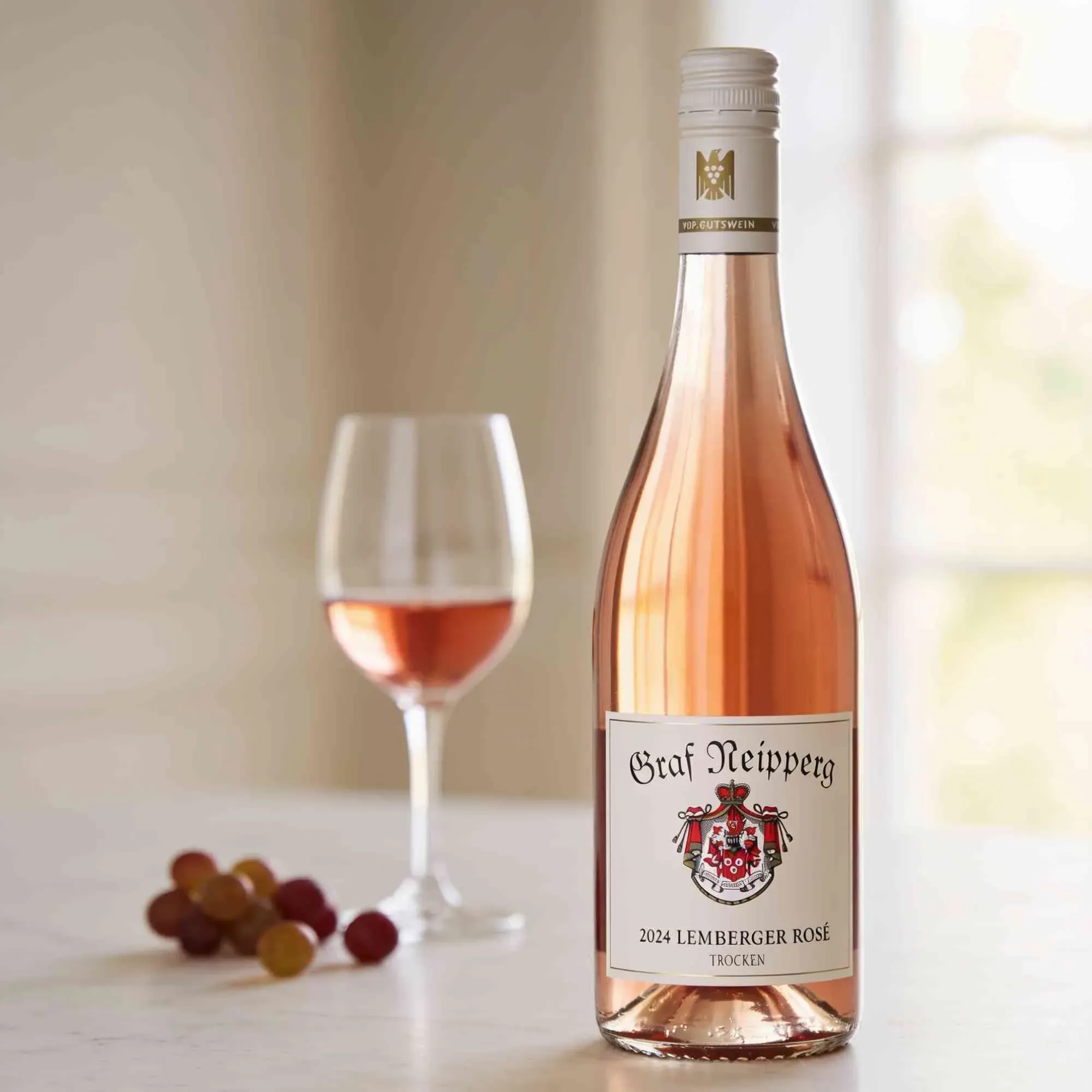 Weingut Graf Neipperg 2024 Graf Neipperg Lemberger Rosé trocken 2024 Lemberger Deutschland