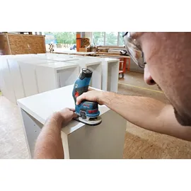 Bosch GKF 12V-8 Professional inkl. 2 x 3 Ah + L-Boxx