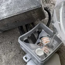 DIPOXY Elektrovergussmasse Epoxidharz IP68 & IP69 bis 1000 Volt, 640g Farblos (durchsichtig) wasserdicht für Abzweigdosen, Platinen, Kabelmuffen, usw.