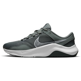 Nike Legend Essential 3 Sneaker, Smoke Grey/White-DK Smoke Grey, 38.5