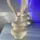 Intirilife Keramik Vase in Creme Weiß - 11.5 x 15.5 cm - Spiralvase Dekovase ideal für Blumen Pampasgras und Trockenblumen