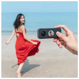 Insta360 ONE X2