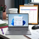 Lenovo IdeaPad Slim 3 14 R7-16GB-512GB AMD Ryzen 7 8840HS Prozessor 3,30 GHz bis zu 5,10 GHz, Ohne Betriebssystem, 512 GB SSD M.2 2242 PCIe 4.0 QLC