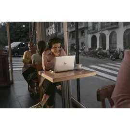 HP EliteBook 860 G11 16" Ultra 7 155U 16 GB RAM 512 GB SSD Intel Arc Graphics Win11 Pro Silber