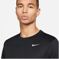 Nike Trainingsshirt DRI-FIT LEGEND MENS LONG-SLEEVE FIT lockere Passform, Rundhalsausschnitt, für Fitness schwarz L (52/54)