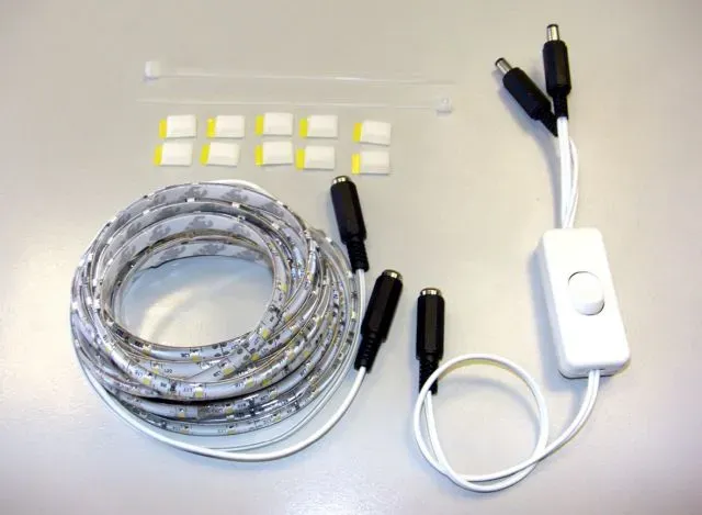 BEMM LED Hintergrundbeleuchtung warmweiß 2 x 1800mm - neutral