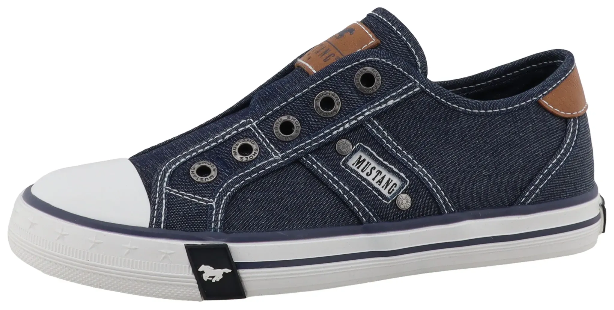 Slip-On Sneaker MUSTANG SHOES 