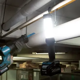Makita ML002G XGT LED Akku-Stableuchte solo