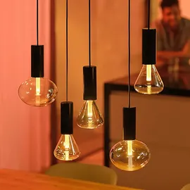 Philips Hue White & Col. Amb. Lightguide Triangle Smarte Glühbirne Kalt-Warmweiß und Farbe