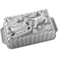 Nordic Ware Backform Santa’s Sleigh Loaf Pan Aluminium Grau, 26,1cm x 14,5cm, NW 90848
