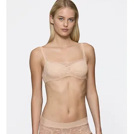 Triumph Balconette-BH Modell Body Make-Up Illusion Lace Beige, 85C,