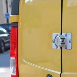 Master Lock Vorhängeschloss mit Schwerlastschliessbügel 736EURD