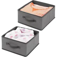 mDesign Aufbewahrungskorb aus Kunstfaser (2 Stück) - Aufbewahrungskorb für den Schrank - Stoffbox mit Griff und offenem Design für Kleidung, Decken und mehr - Dunkelgrau