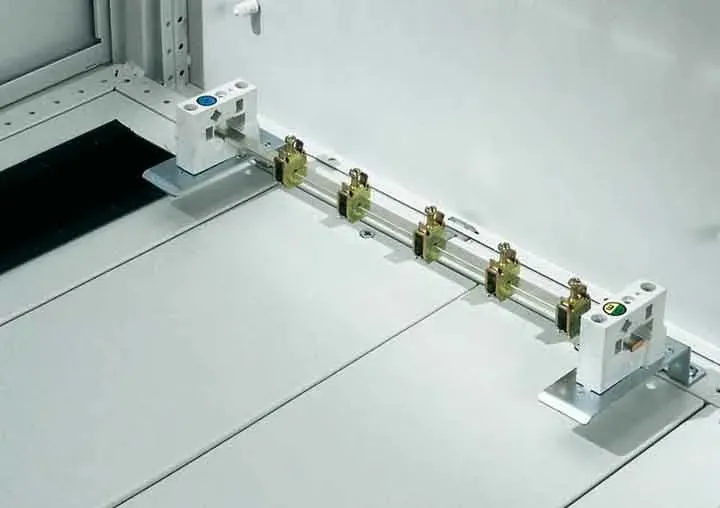 Schäfer IT-Systems Potenzialausgleichsschiene B507760100