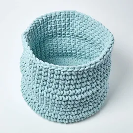 Homescapes Gestrickter Aufbewahrungskorb 42 x 42 x 37 cm blau