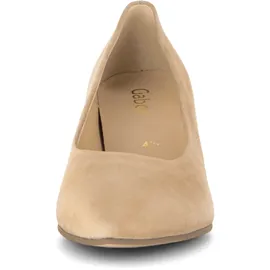 Gabor Pumps in Sand / 8 UK