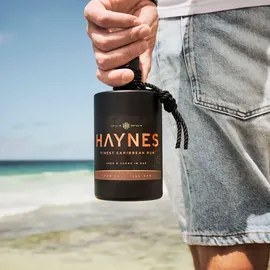 Haynes 8 Jahre gereifter Rum 40% vol 0,5 l