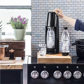 Sodastream Easy schwarz + PET-Flasche + Zylinder