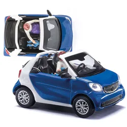 BUSCH 50779 1:87 Smart For2 Cabrio 2015 Fahrerin/Kindersitz
