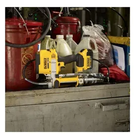 DeWalt Akku-Fettpresse DCGG571M1