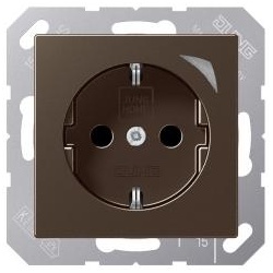 JUNG HOME SCHUKO® Steckdose, Safety+, mokka