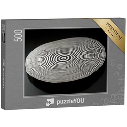 puzzleYOU Puzzle Holzstück mit schwarzen und weißen Jahresringen, 500 Puzzleteile, puzzleYOU-Kollektionen Fotokunst