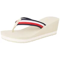 Tommy Hilfiger Damen Flip Flops Corporate Wedge Beach Sandal mit Keilabsatz, Elfenbein (Muslin), 39