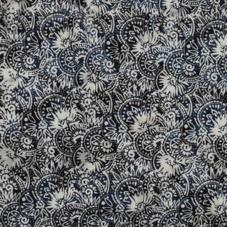 Baumwollstoff, Blumen in Blau auf Weiß als Meterware, 50 cm