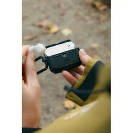 Urban Armor Gear Scout Schutzhülle für Ladecase AirPods Pro 3 (2025) Schwarz