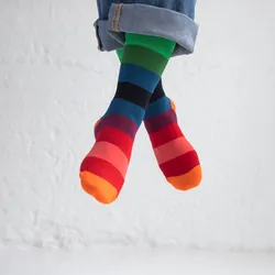REMEMBER Socken Modell 01 - Einheitsgröße 36 - 41 - Farbenfrohe Socken