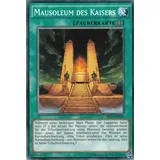 Konami - Mausoleum des Kaisers - Common - DE - im Set mit Ultrapro Toploader - Yugioh - 1 Count