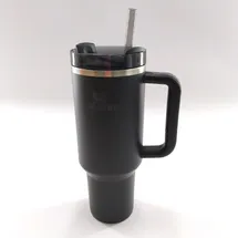 Stanley Quencher H2.0 Flowstate Tumbler 1,2l Black