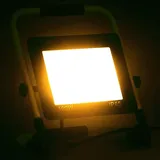 vidaXL LED-Fluter mit Handgriff 100 W Warmweiß