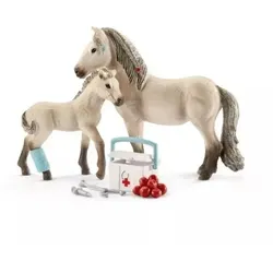 Schleich Horse Club: Erste-Hilfe-Set und Isländer Pferd - 42430