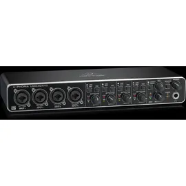 Behringer U-Phoria UMC404HD