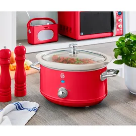 Swan Retro Slow Cooker, 3,5L, Antihaft-Keramisches PFOA und PTFE-freies, Vintage, SF17021RNEU Schongarer, 3,5 l, abnehmbarer Behälter, Antihaftbeschichtung, Keramik, frei von PTFE, 3 Temperaturstufen, Glasdeckel, Vintage-Design, Rot,