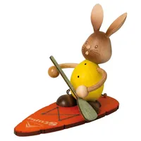 Kuhnert Dekofigur Stupsi Hase auf Stand up Board“ aus
