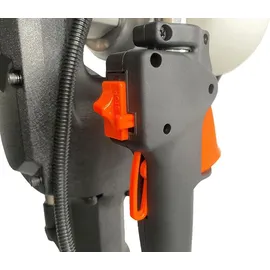 Berger & Schröter | Motor-Pfahlramme bis 80 mm mit Honda GX50