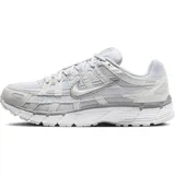 Metallic Summit White/Pure Platinum/Wolf Grey/White 37,5