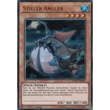 DUSA-DE002 - Stiller Angler - Ultra Rare - Deutsch - im Set mit Ultrapro Toploader - Yugioh