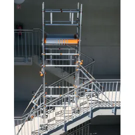 Layher SoloTower Erweiterung Treppen-Kit Typ3 mit 2 Durchgängen und Einhängeleiter