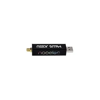Nooelec RTL-SDR v5 SDR - NESDR SMArt HF/VHF/UHF (100kHz-1,75GHz) Softwaredefiniertes Radio. Premium RTLSDR mit 0,5 PPM TCXO, SMA-Eingang, Aluminiumgehäuse. RTL2832U & R820T2 (R860)-basiertes Funkgerät
