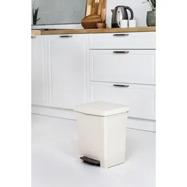 Tatay Mülleimer Küche Cubik ECOHOME, 23L Fassungsvermögen, Einziehbares Pedal, Polypropylen, BPA frei, 30L Müllsack, 100% recycelte Materialien, Farbe Beige . Maße 33,5 x 30 x 39 cm