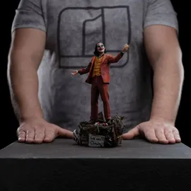 Iron Studios Joker Spielfigur 18,5 cm