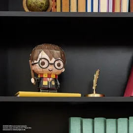 Spin Master 4D Build - Harry Potter - 3D-Puzzle des beliebten Filmheldens aus hochwertigem Karton, 87 Teile, für Fans der magischen Abenteuerserie ab 12 Jahren, Rot und Gold