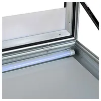 Schaar Design Beleuchtung für Schaukasten