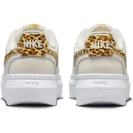 Nike Court Vision Damen Plateau Sneaker Phantom/Sesame/White/Summit White 44